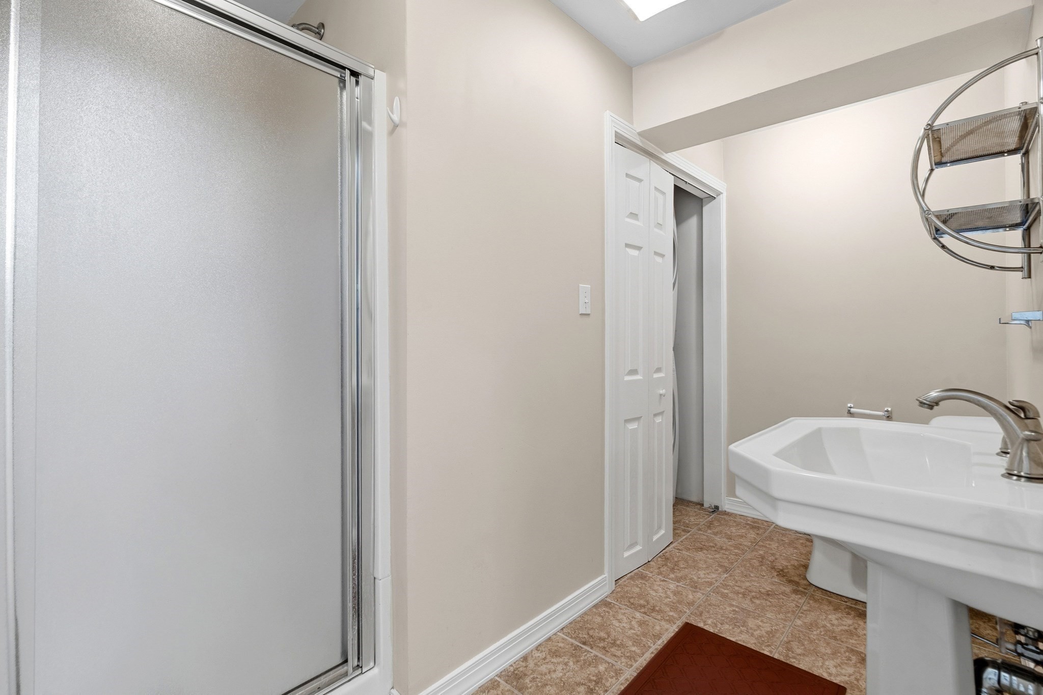 70 Gardner St Property Photo 33