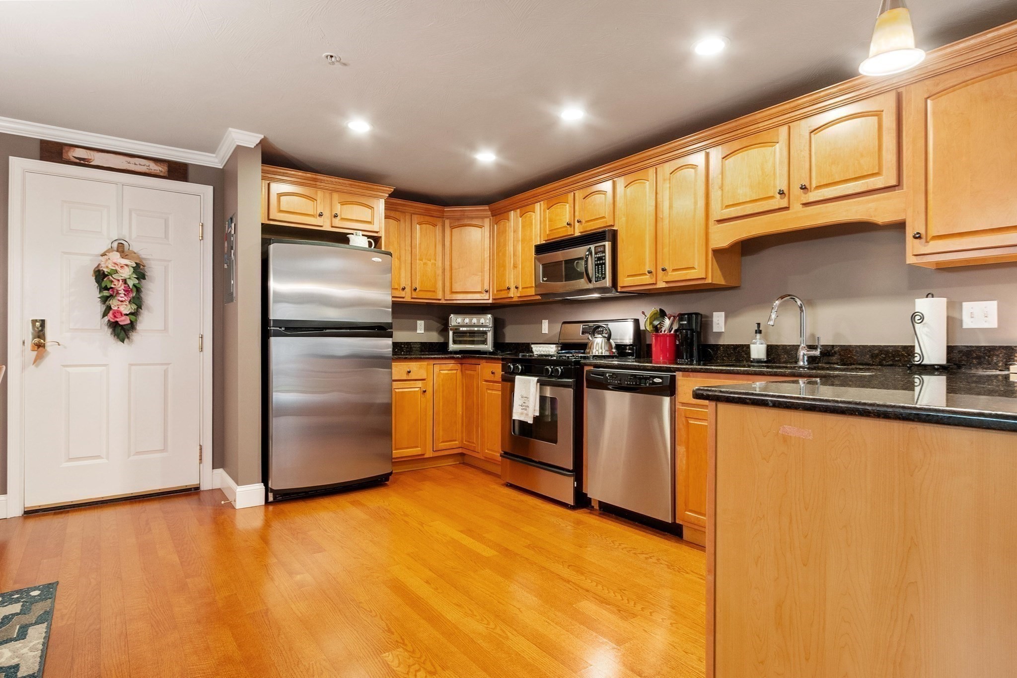 558 E Merrimack St # 34 Property Photo 9