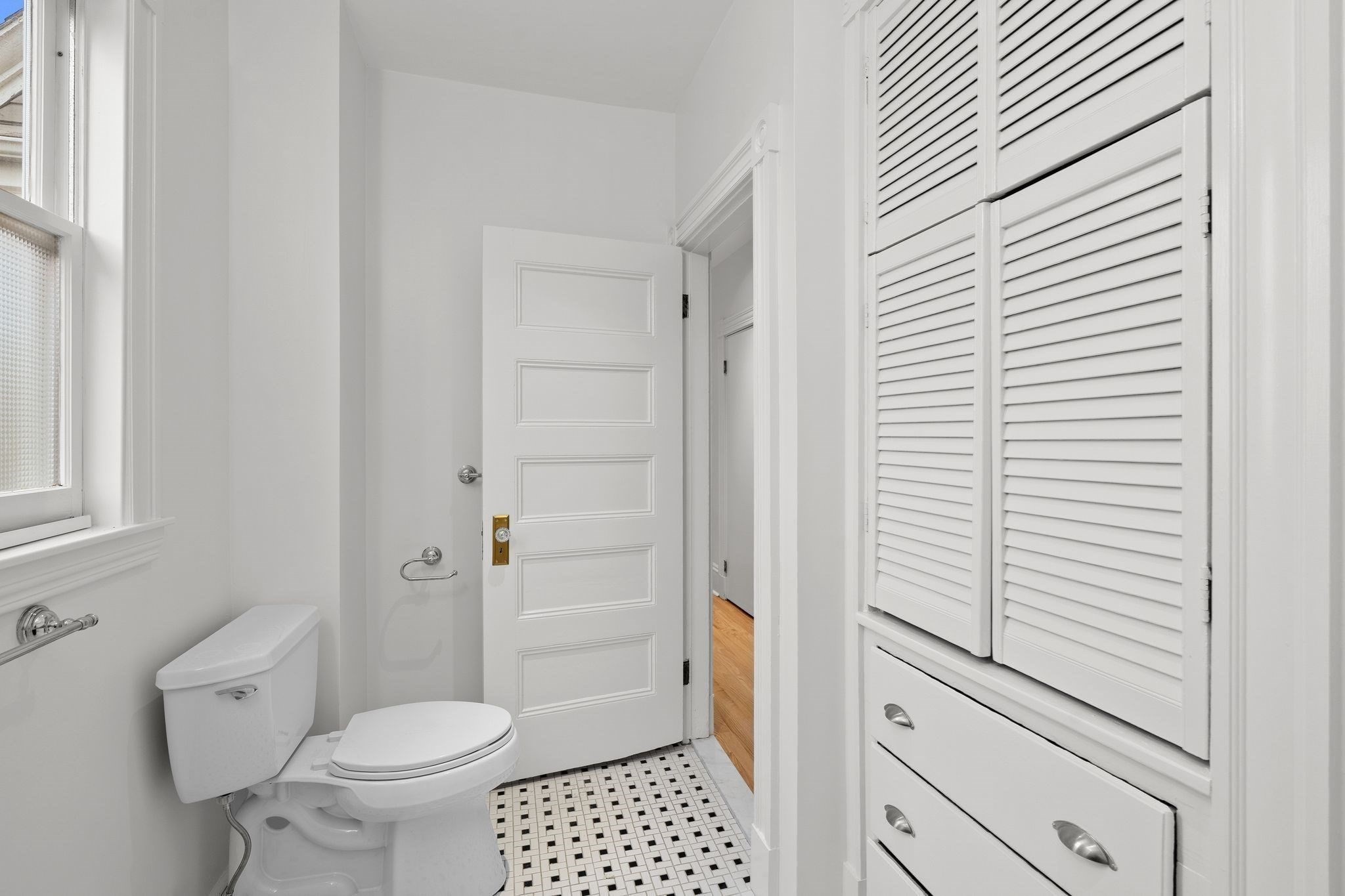 17 Windermere Road Property Photo 31