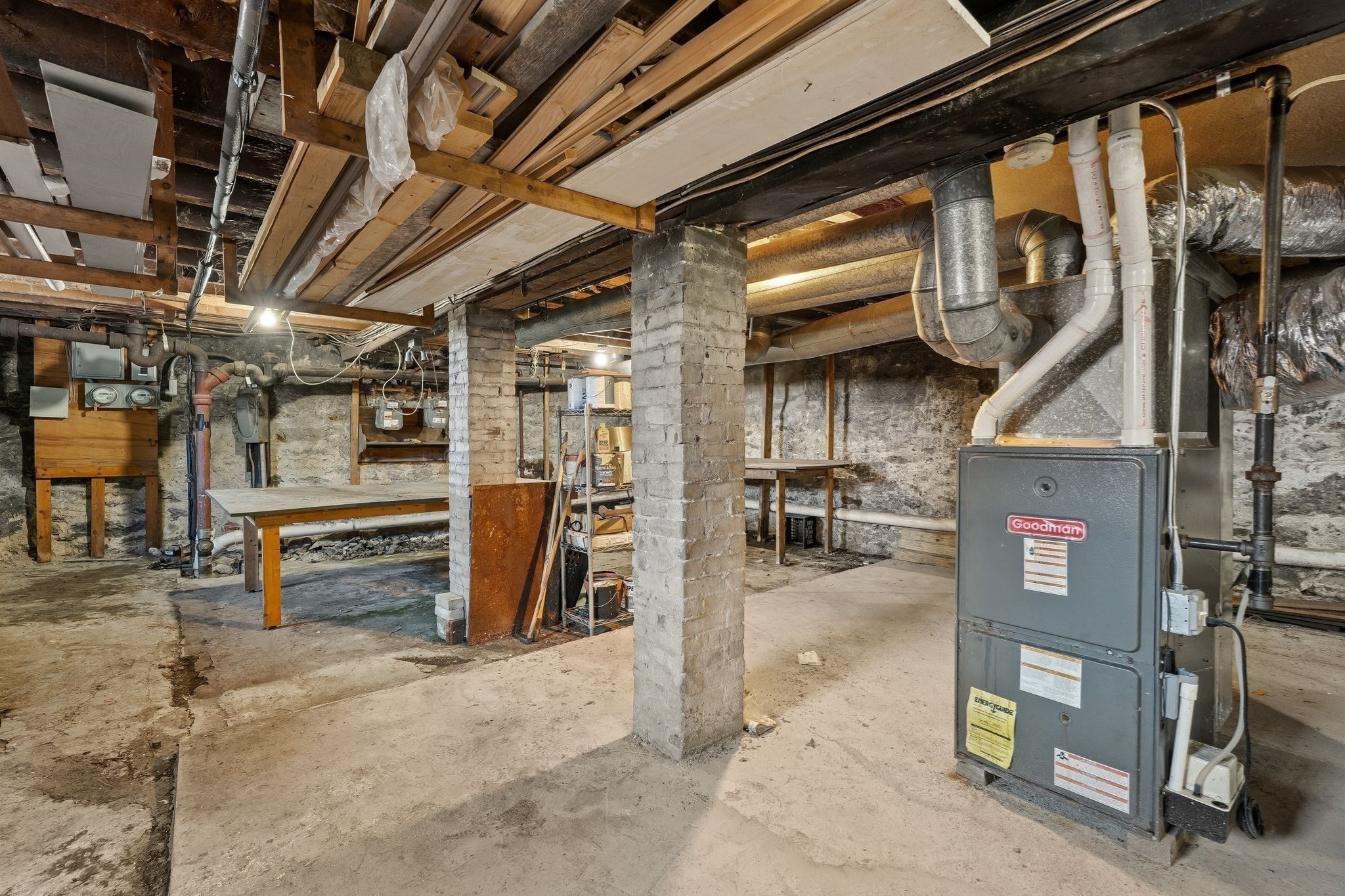 17 Windermere Road Property Photo 34