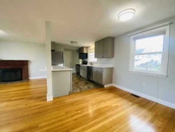 11 Selwyn Rd Property Photo 3