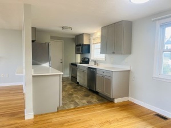 11 Selwyn Rd Property Photo 4