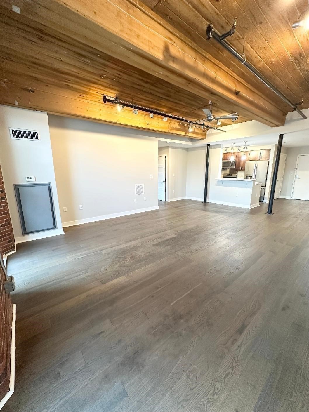 130 John Street # 355 Property Photo 13