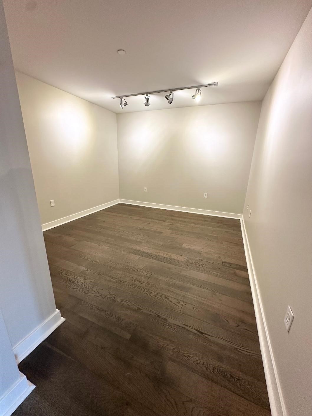 130 John Street # 355 Property Photo 18