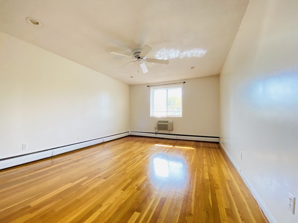 50 Green Street # 209 Property Photo 5