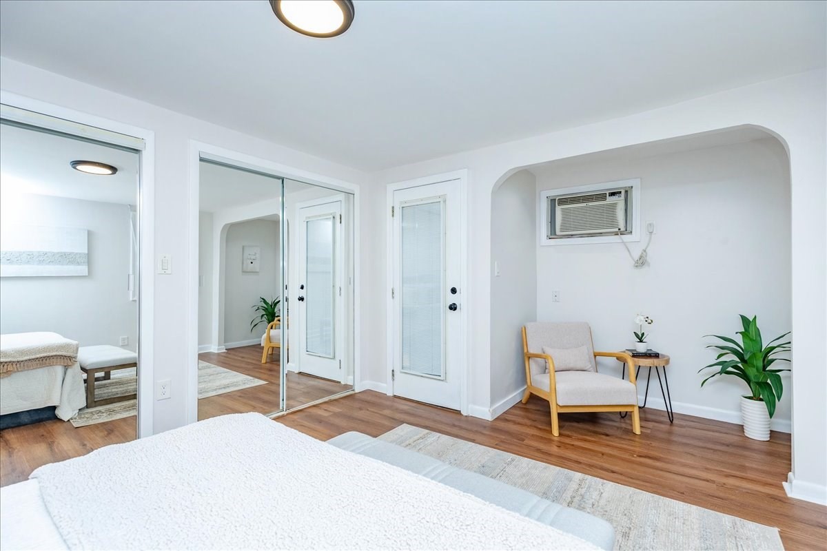 70 Glenwood Street Property Photo 21