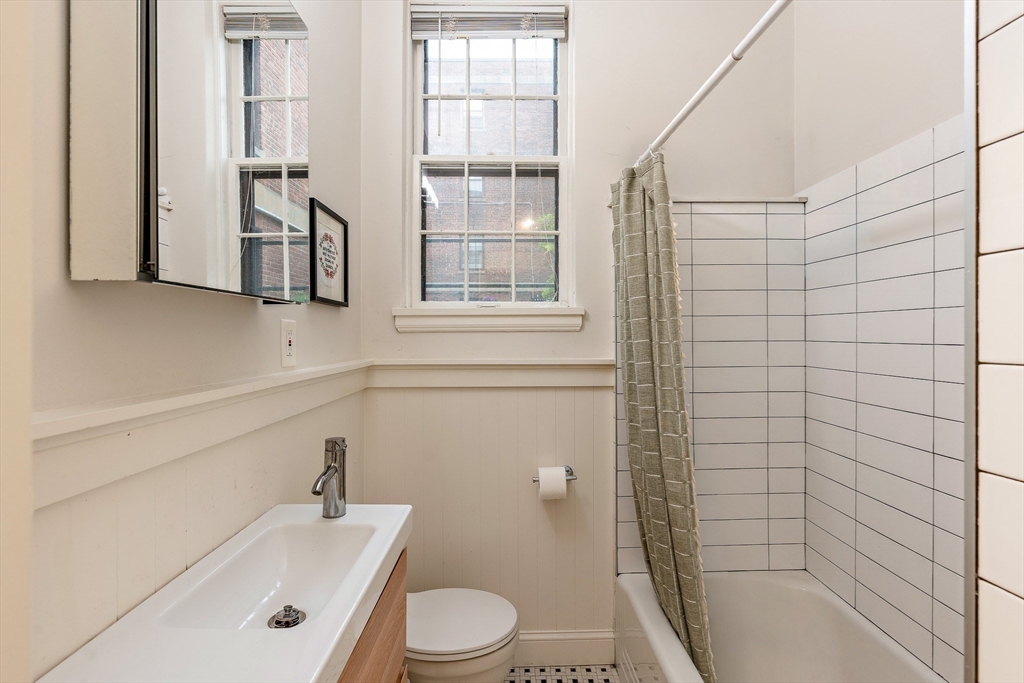 4 Kilsyth Terrace # 14 Property Photo 15