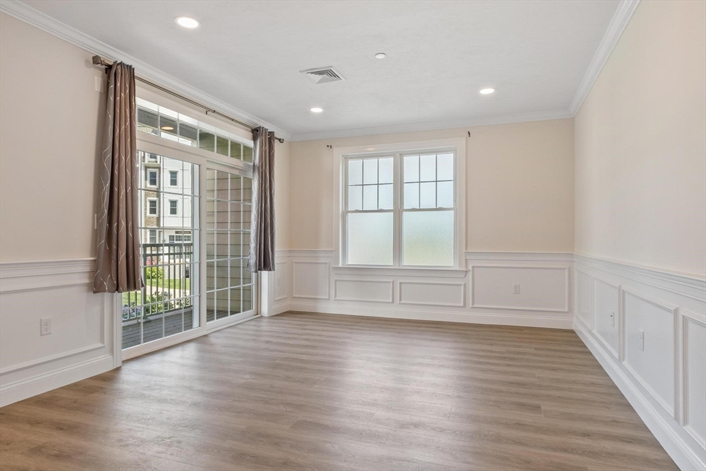 320 Middlesex Avenue # D107 Property Photo 8