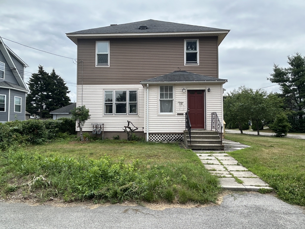 16 Northboro St Property Photo 1