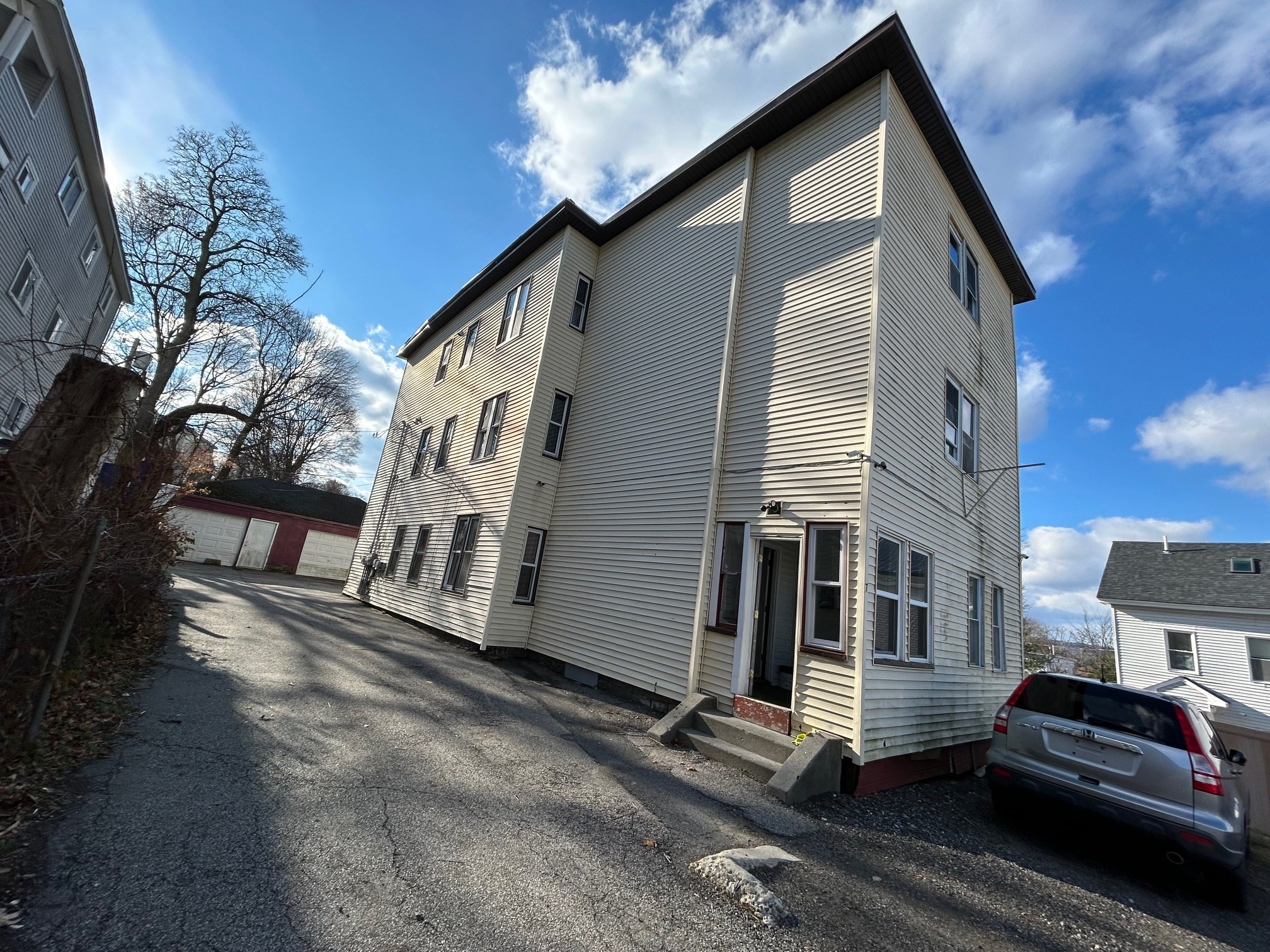 7 Bluff St Property Photo 1