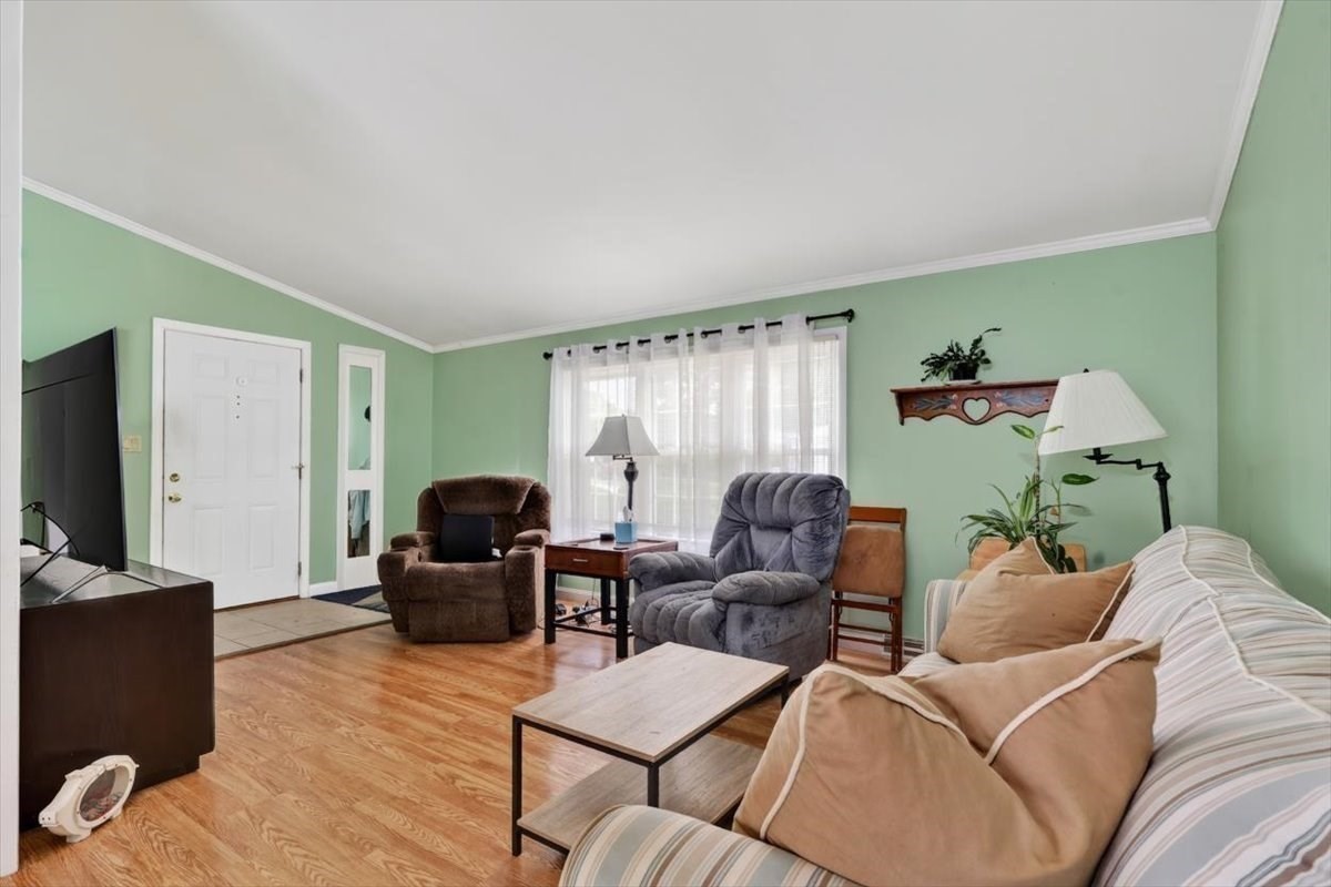 46 Leisurewoods Drive Property Photo 4