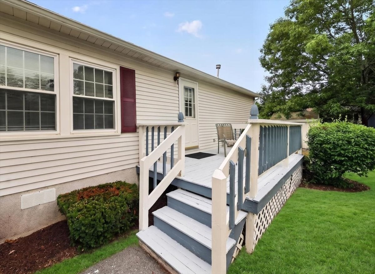 46 Leisurewoods Drive Property Photo 19