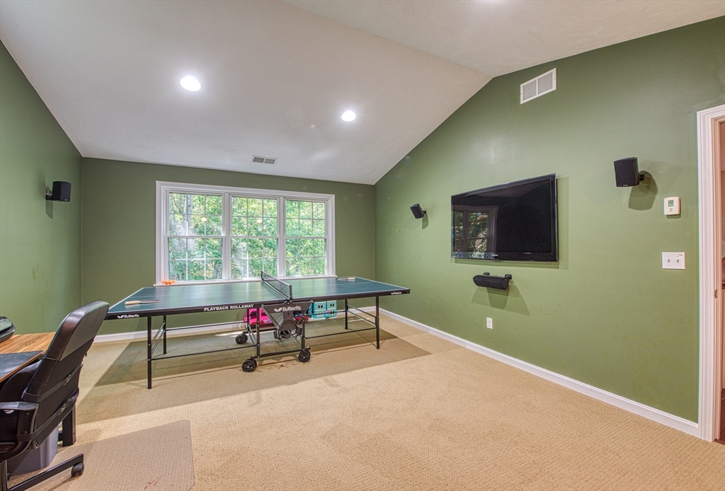 107 Field St Property Photo 23