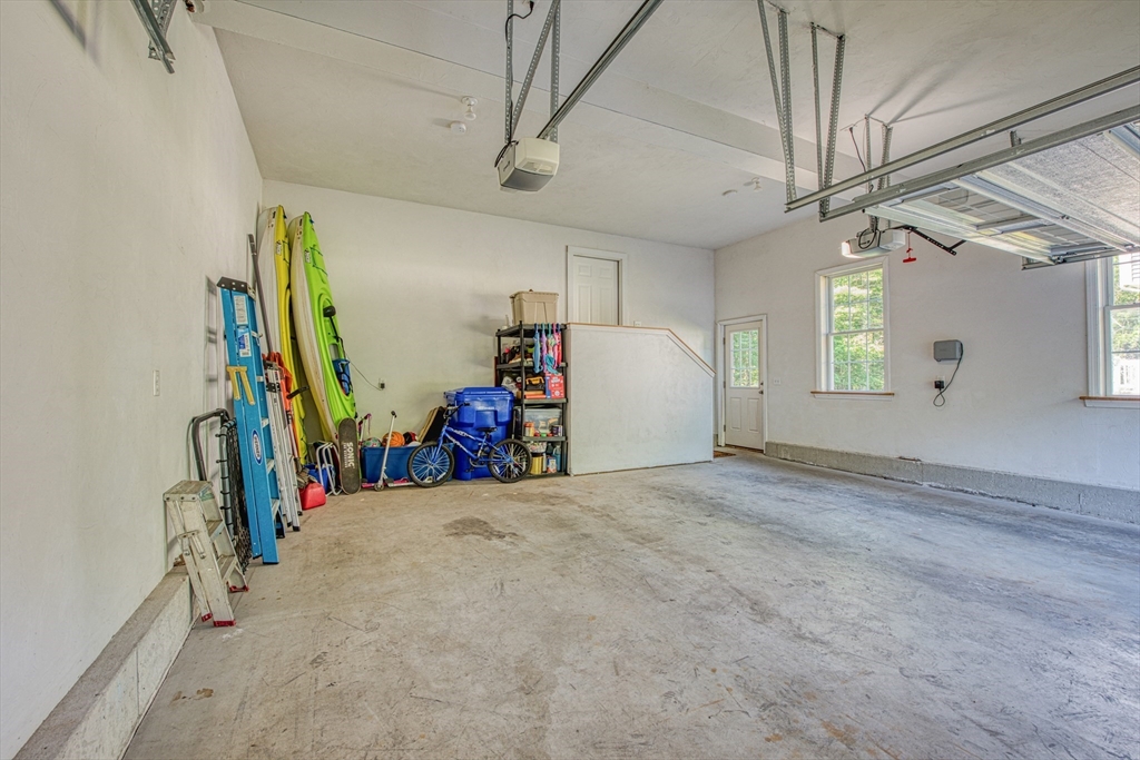 107 Field St Property Photo 27