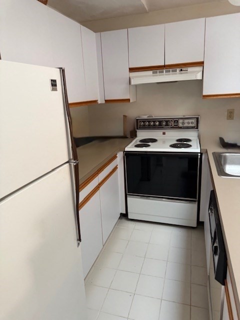 35 Ashumet Rd # 4d Property Photo 4