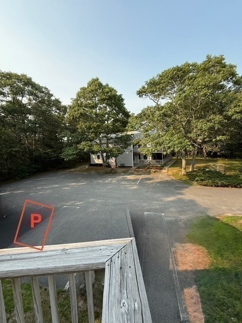 35 Ashumet Rd # 4d Property Photo 17