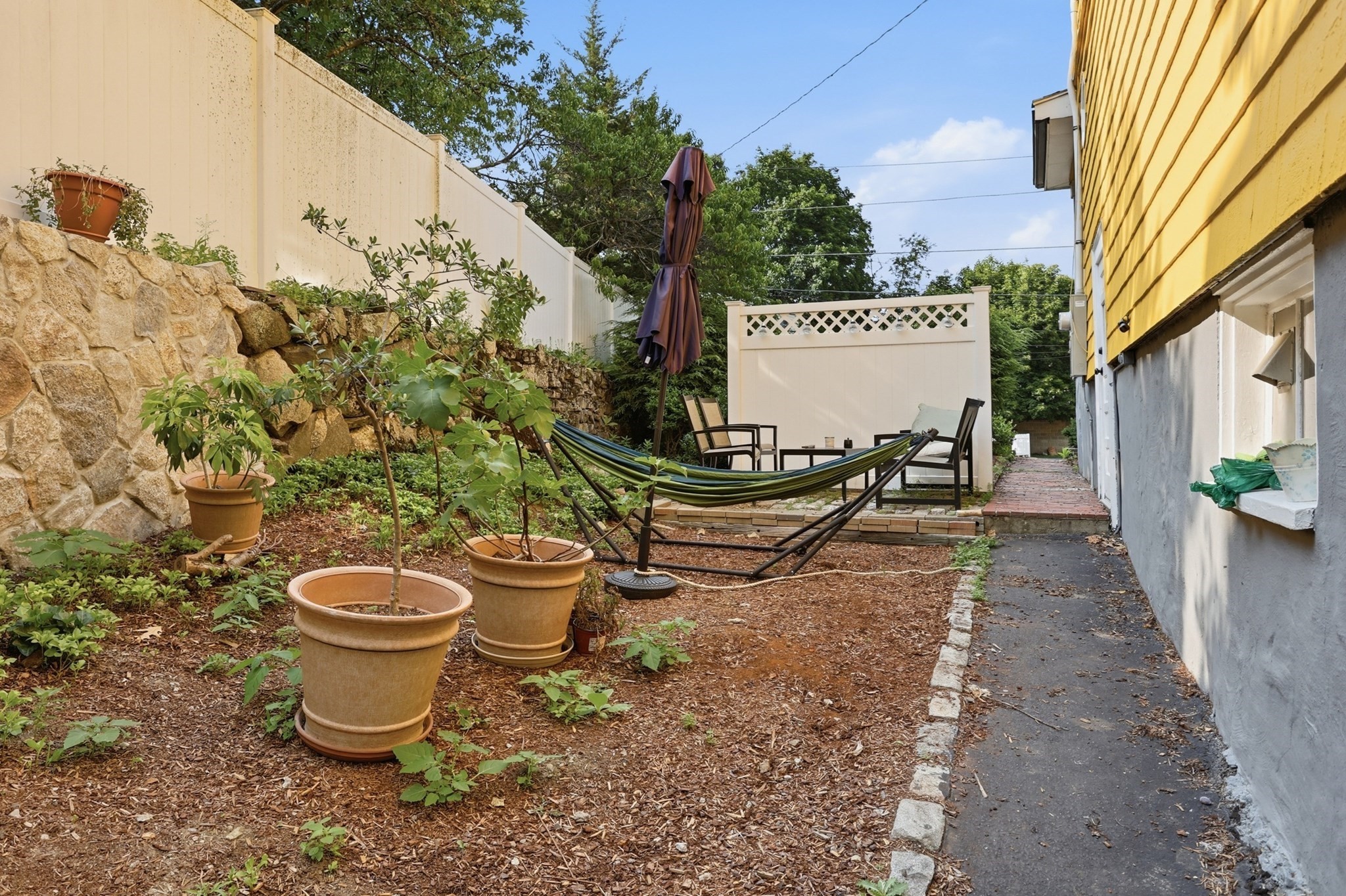 112 Sherwood Rd Property Photo 20