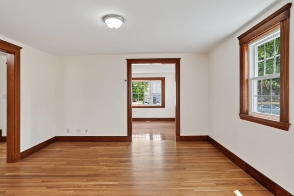 9 Harriett Ave Property Photo 12