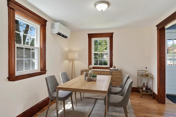9 Harriett Ave Property Photo 14
