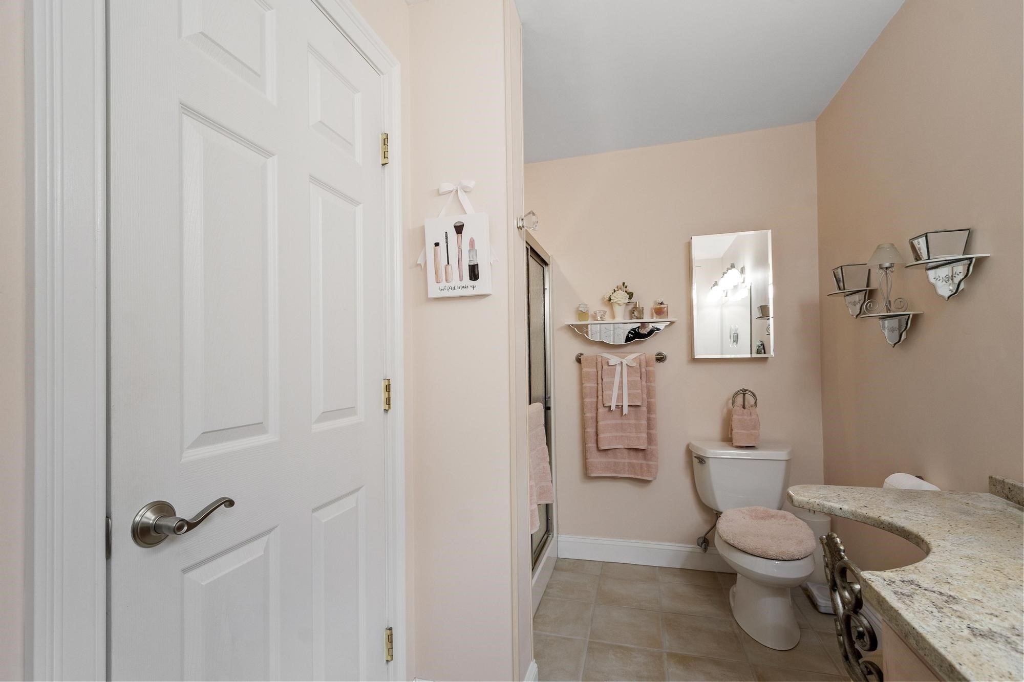 99 Main St # 10 Property Photo 24