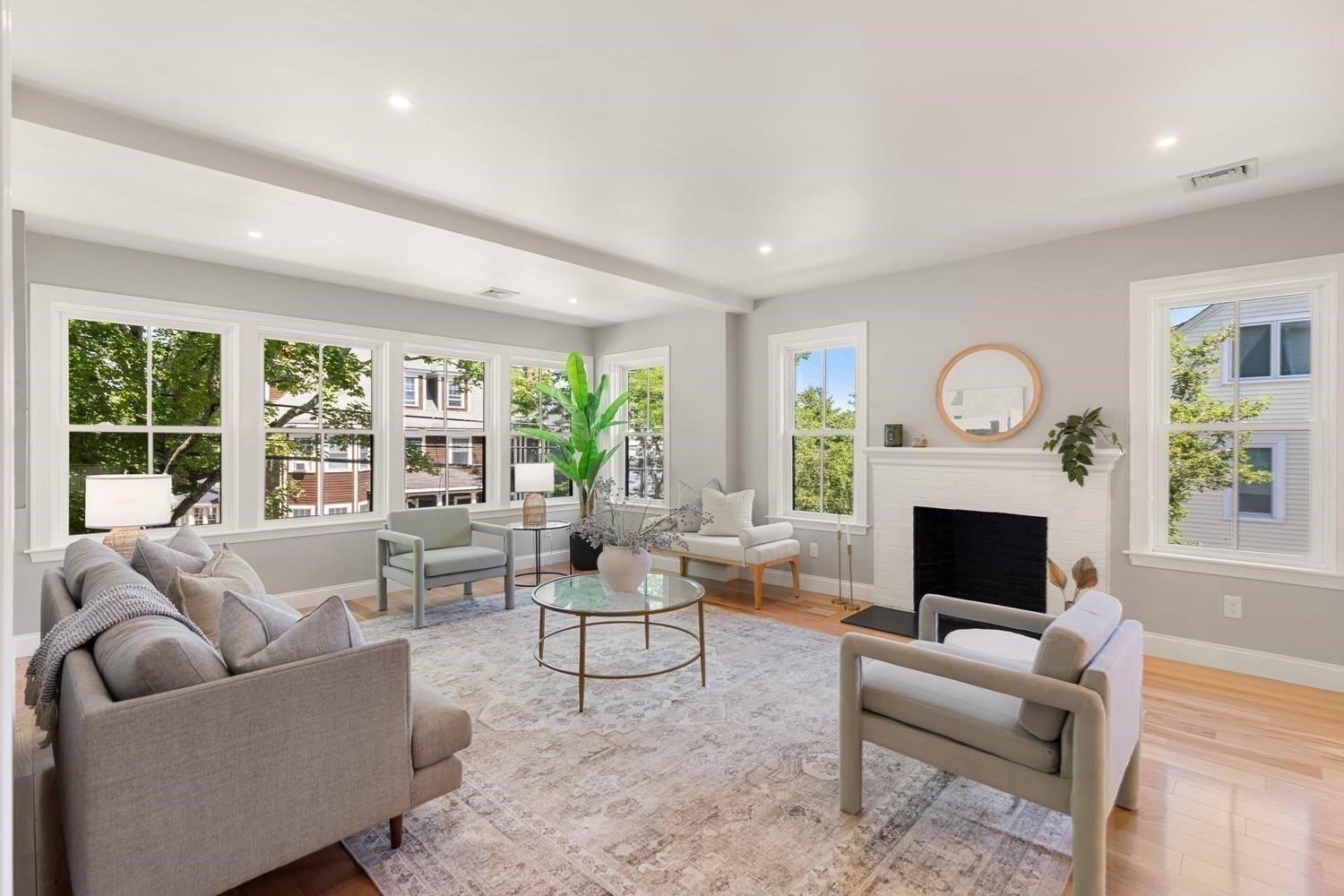 48 Mt Vernon St # 2 Property Photo 1