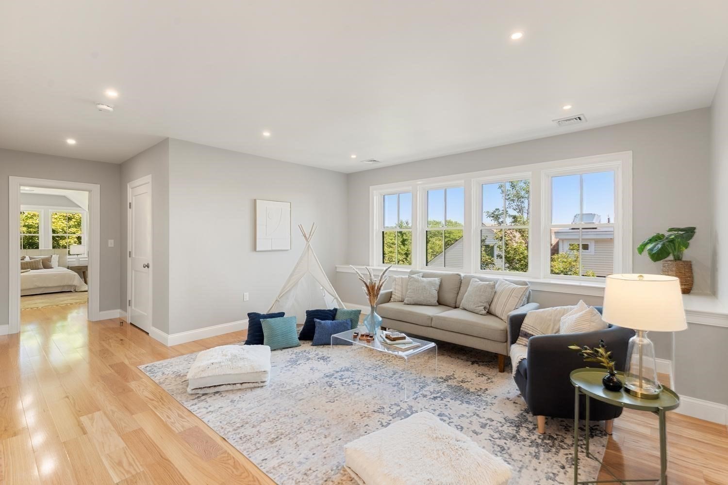 48 Mt Vernon St # 2 Property Photo 19