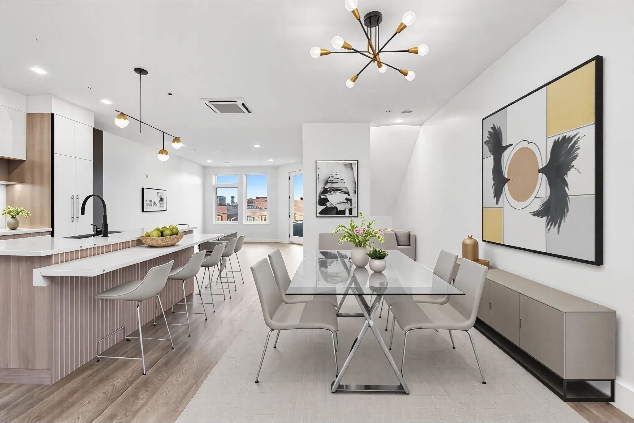 29 Woodford St # 2 Property Photo 1