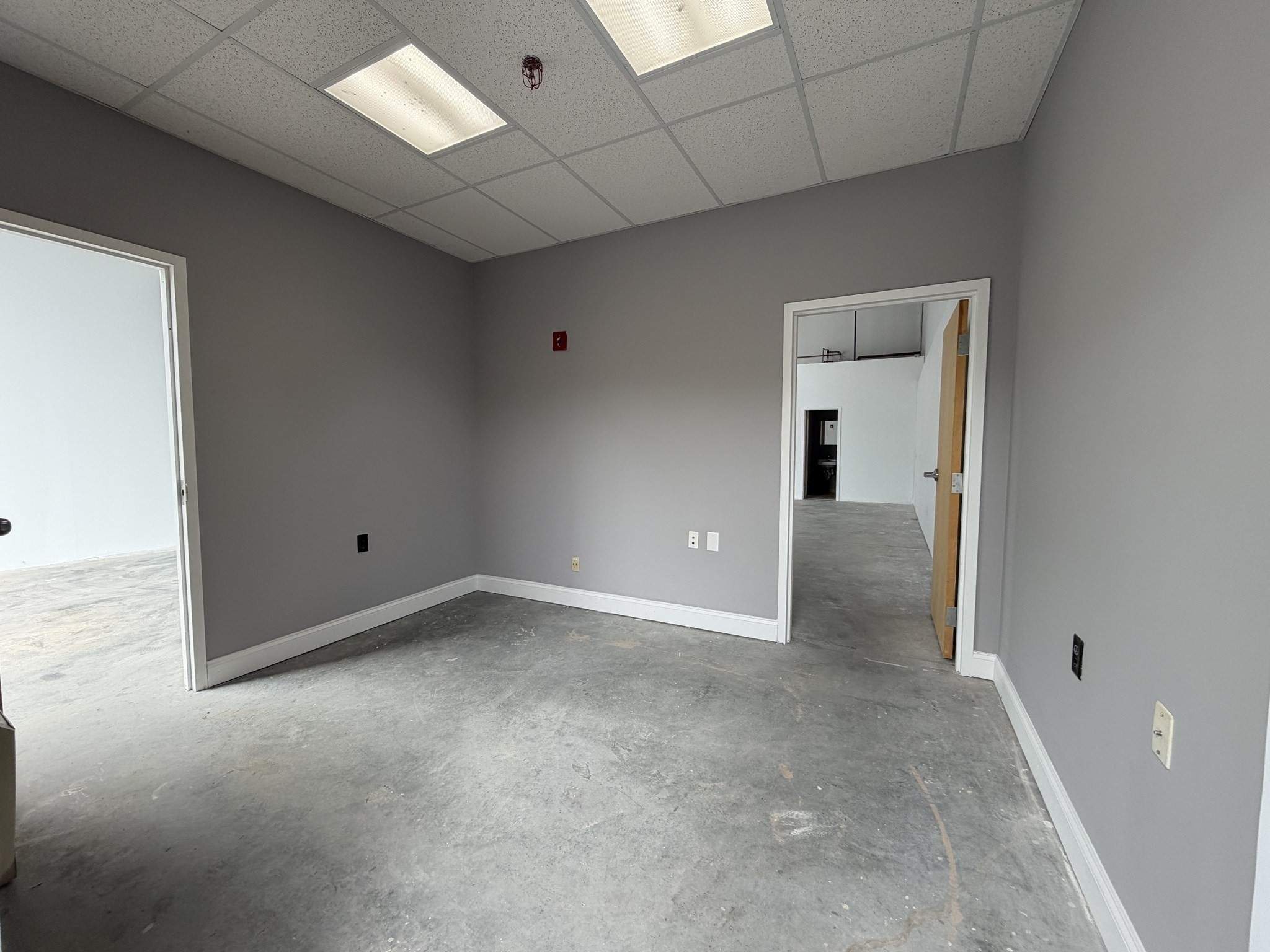 160 Otis St # 9 Property Photo 4