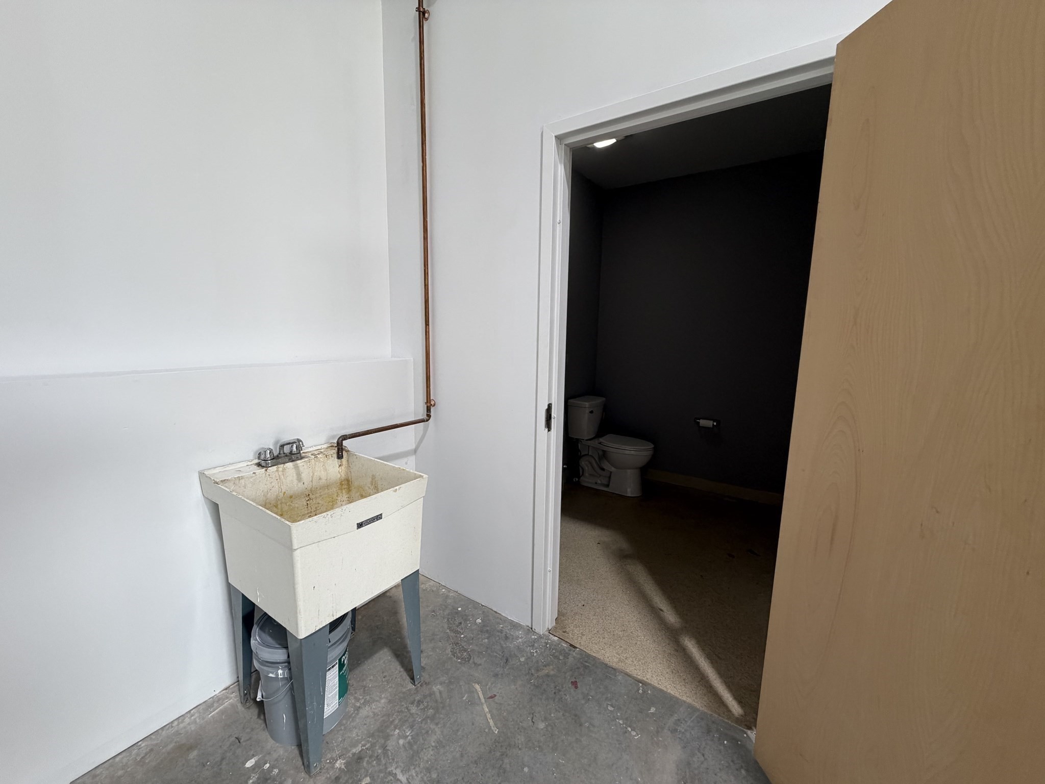 160 Otis St # 9 Property Photo 8