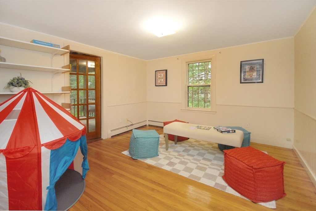 6 Hosmer Street Property Photo 12