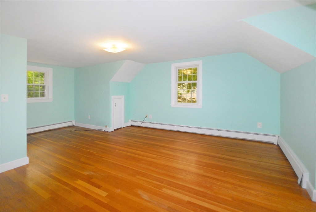 6 Hosmer Street Property Photo 23