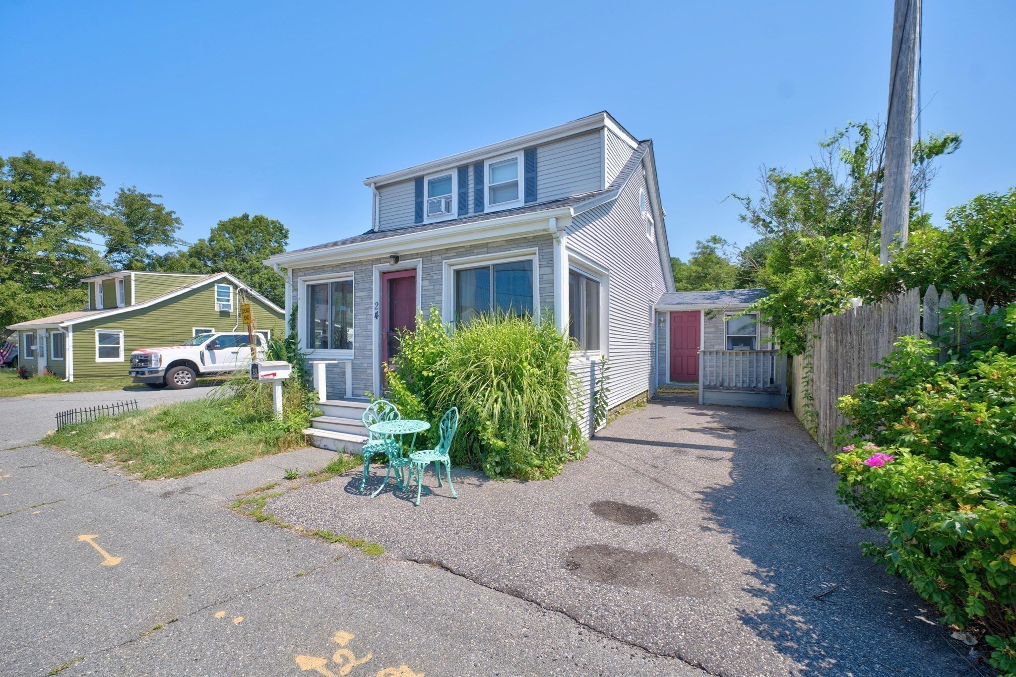 24 Ripley St Property Photo 2