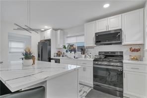 215 Kenyon Ave Property Photo 7
