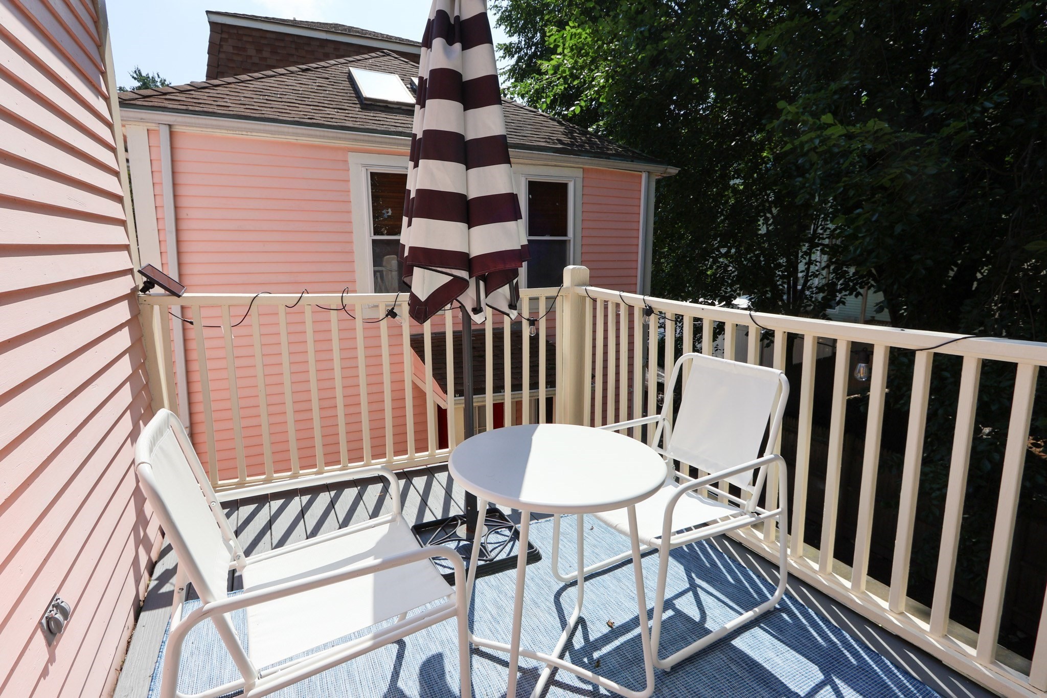 25 Jay St - C Property Photo 20