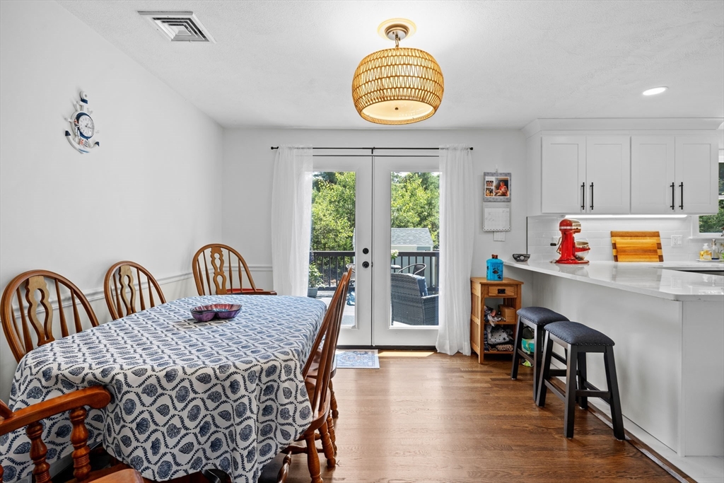 16 Pequot Ter Property Photo 18
