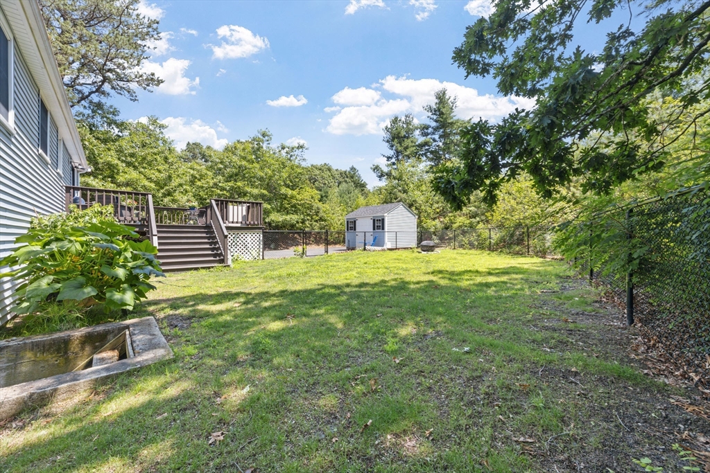 16 Pequot Ter Property Photo 29