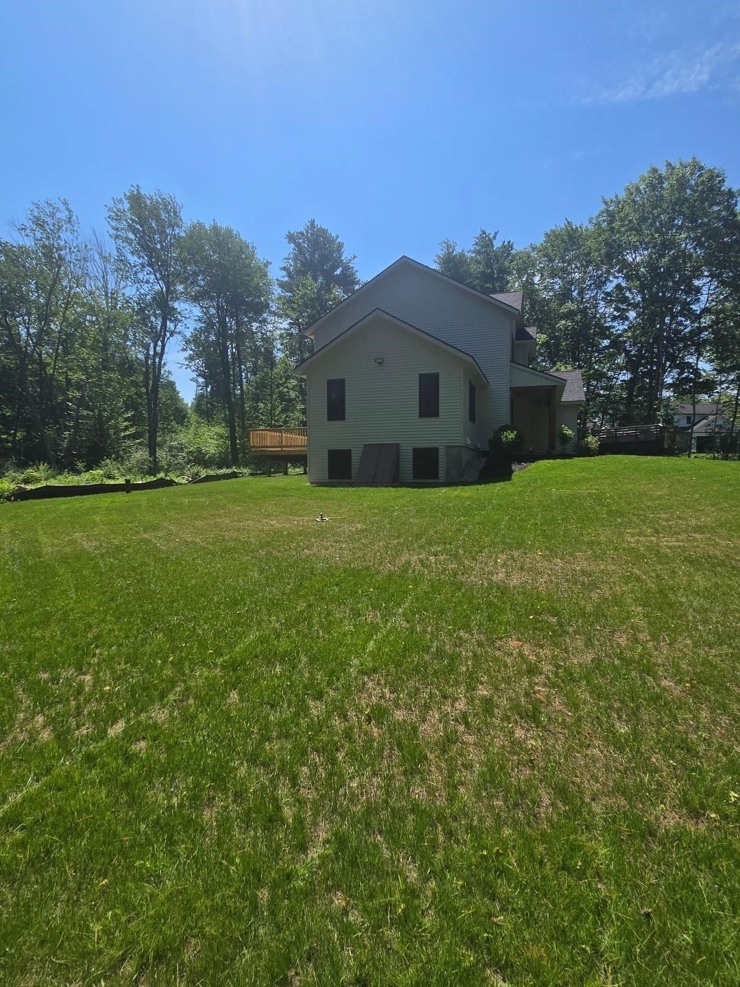 160 Willard Rd Property Photo 29