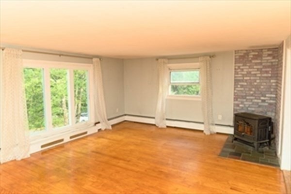 10 Fair Oaks Road # 10 Property Photo 8