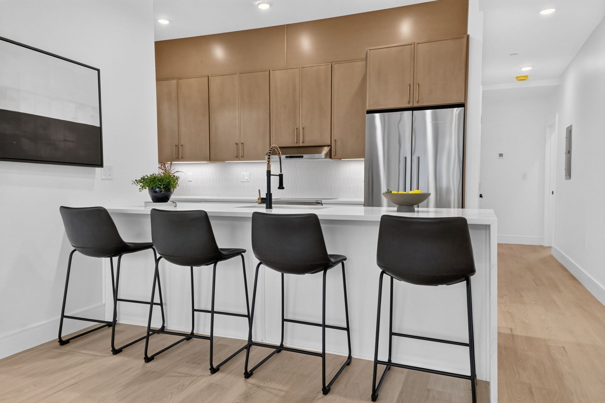 15 Clyde St # D Property Photo 1