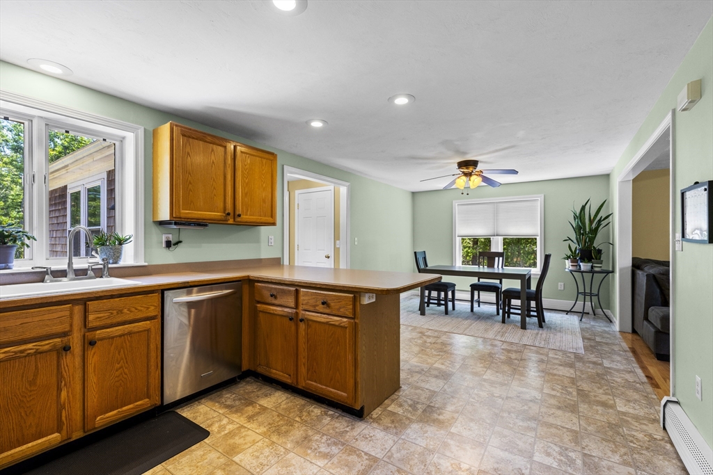 29 Sheffield Pl Property Photo 5