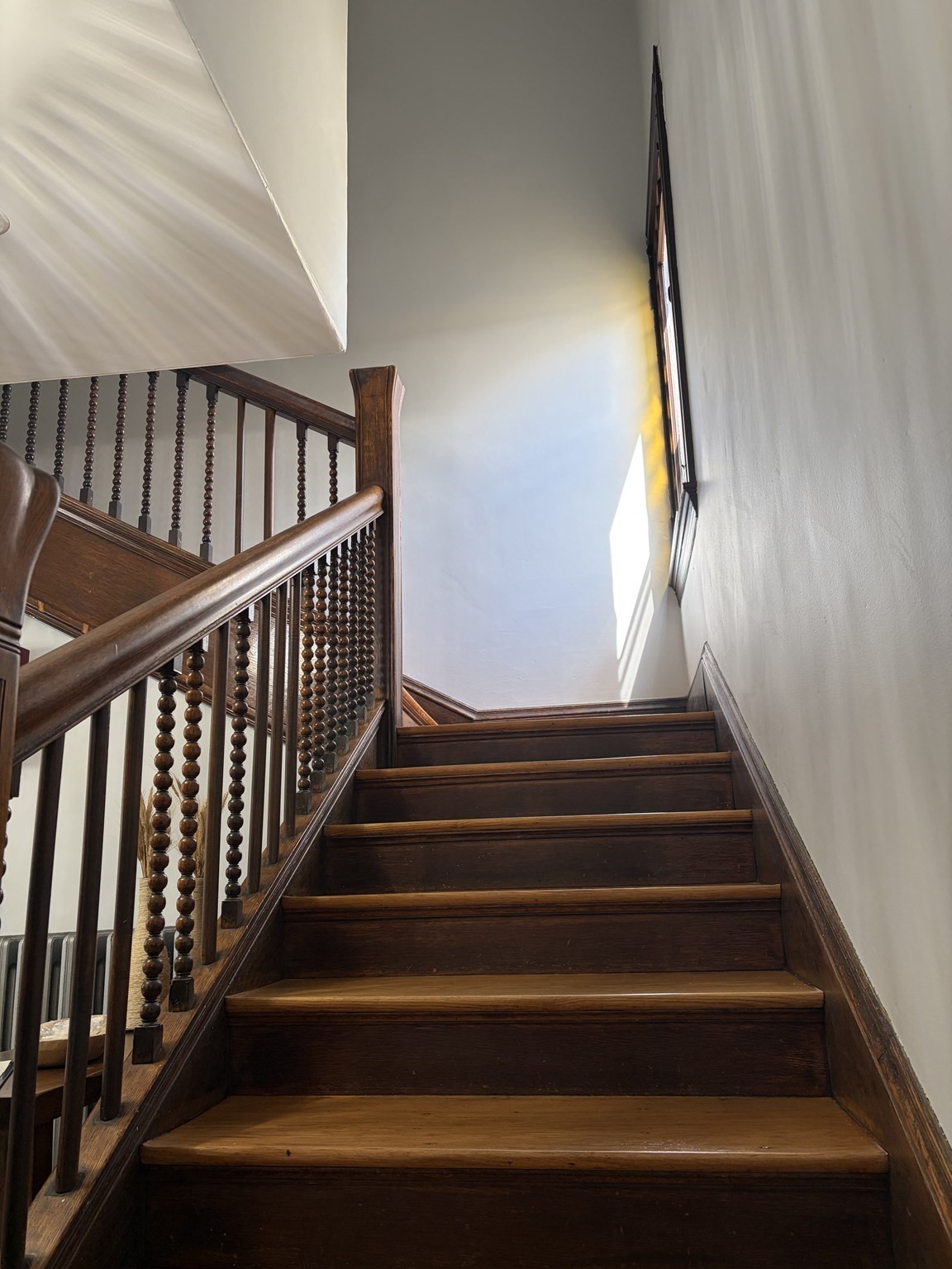 92 Mount Auburn St Property Photo 10