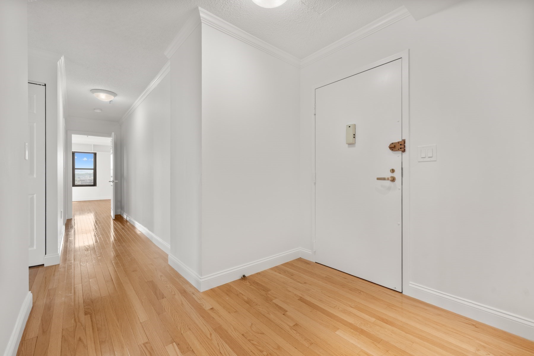 16 Harcourt St # 9g Property Photo 24