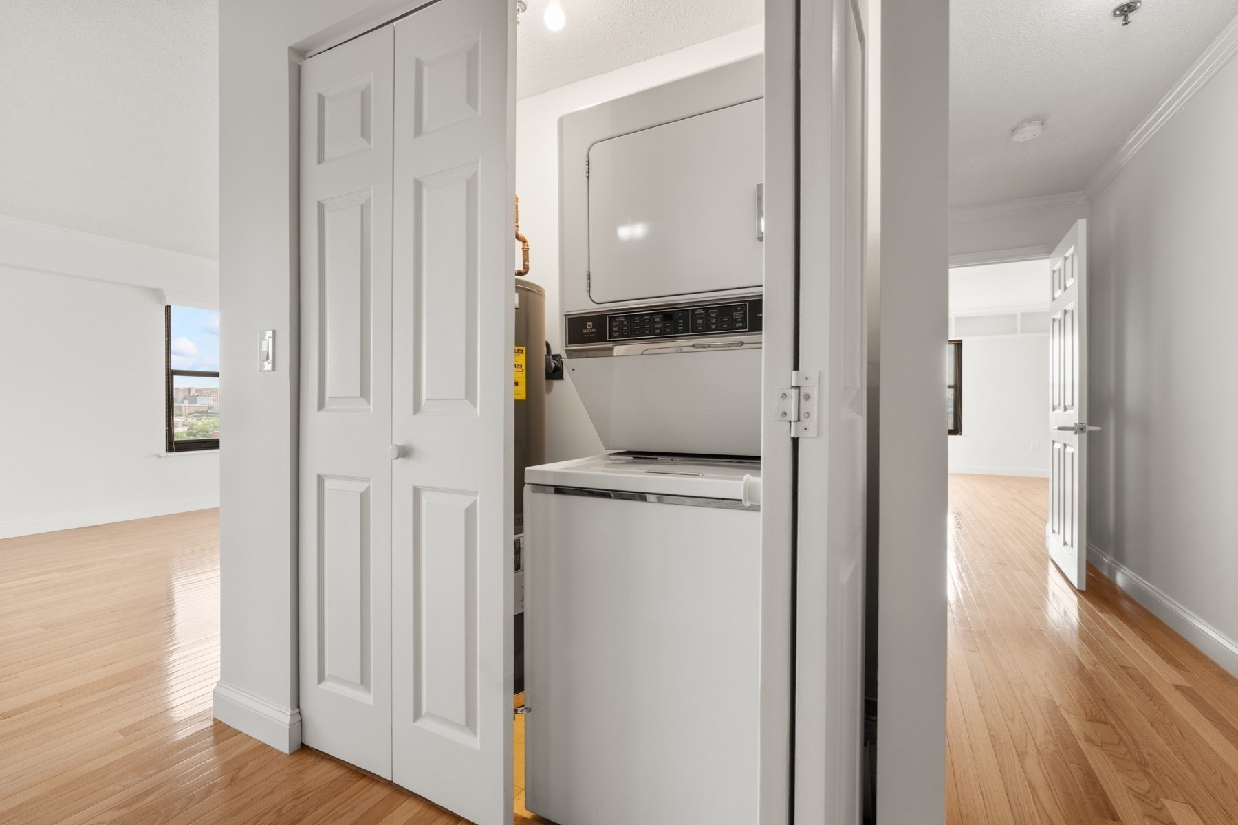 16 Harcourt St # 9g Property Photo 25