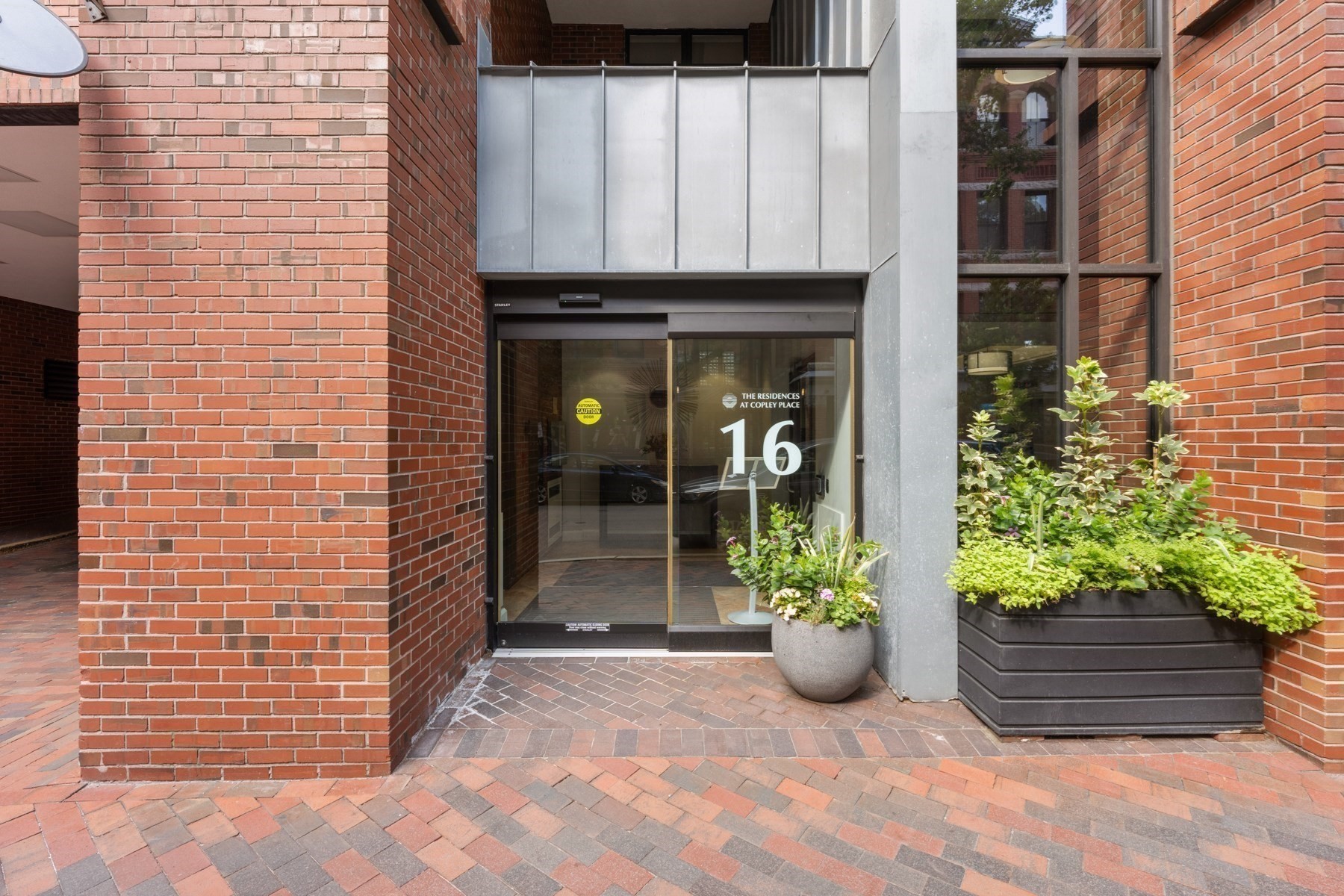 16 Harcourt St # 9g Property Photo 26