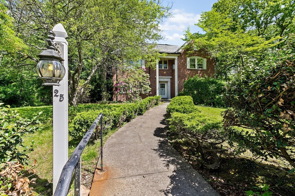25 Hundreds Cir Property Photo 1