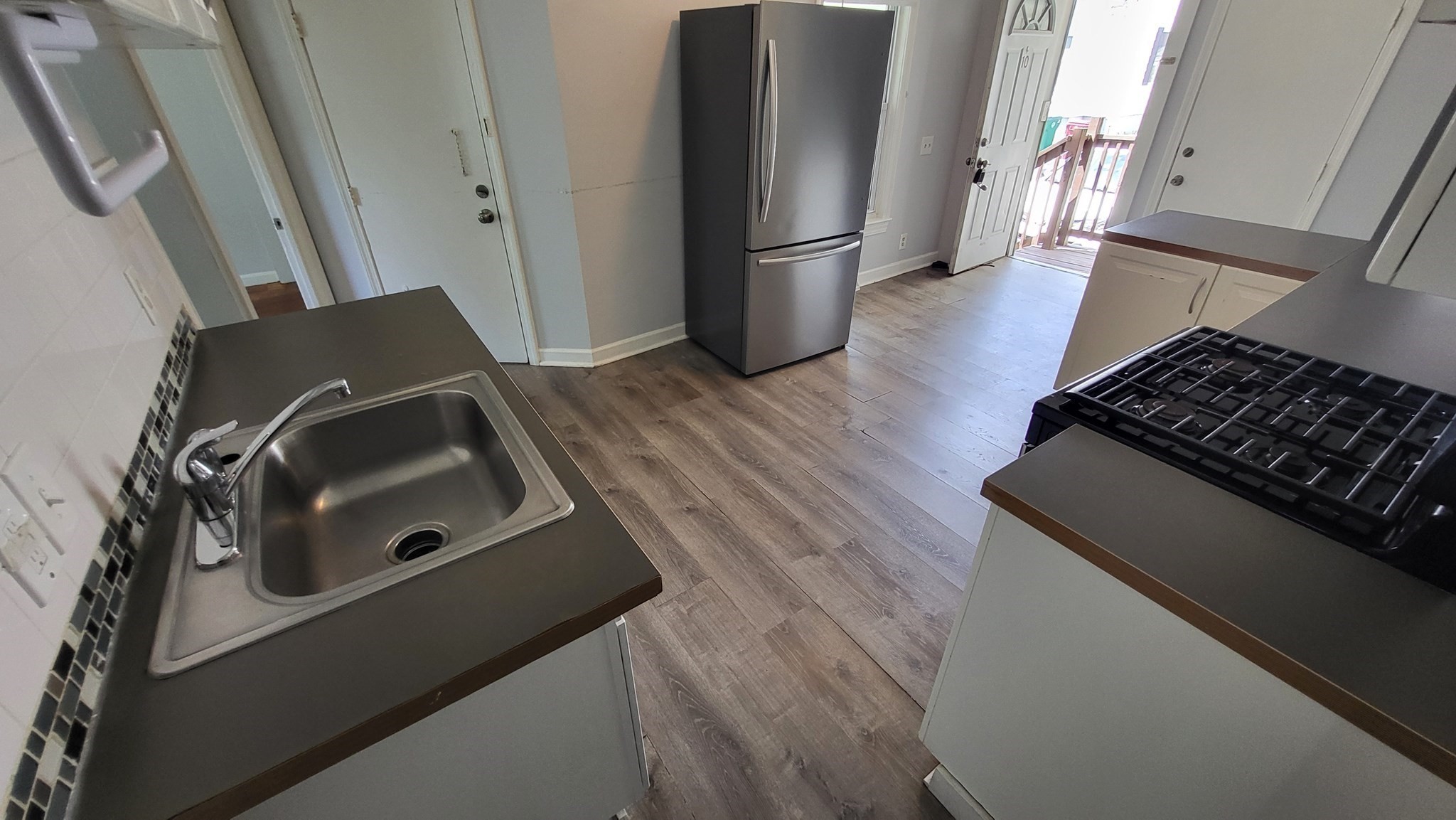 10 Rockdale Avenue # 10 Property Photo 6