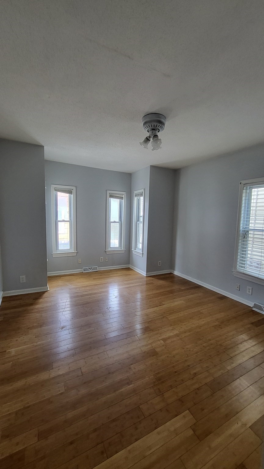 10 Rockdale Avenue # 10 Property Photo 12