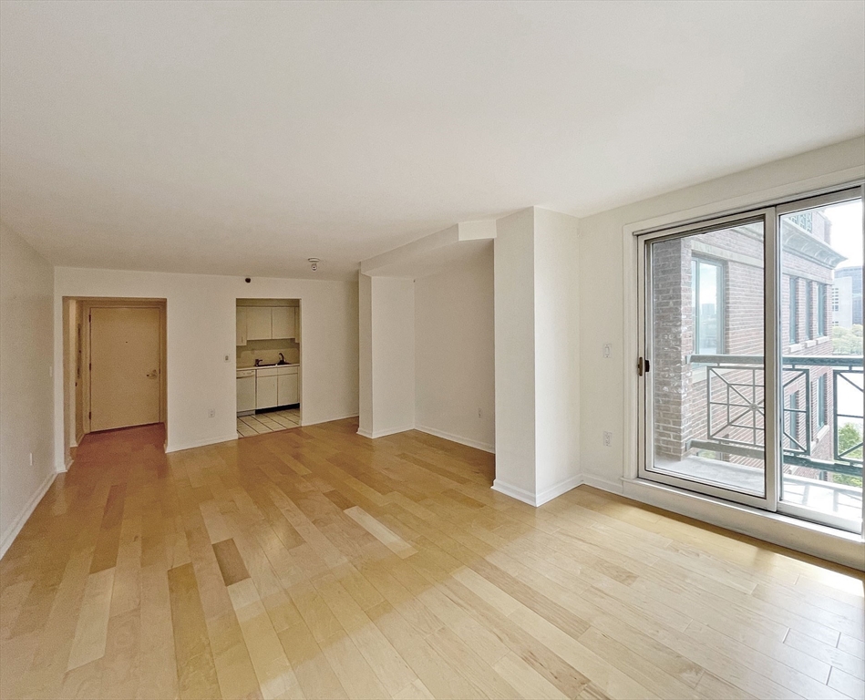 10 Rogers # 1203 Property Photo 1
