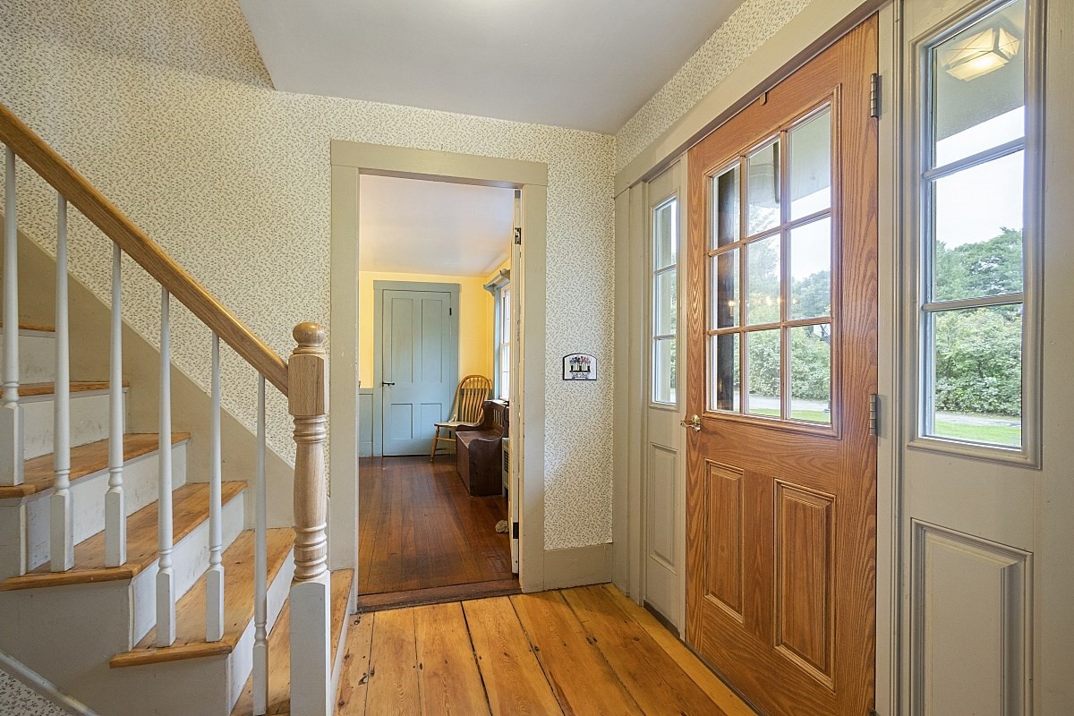 200 Lake Rd Property Photo 6