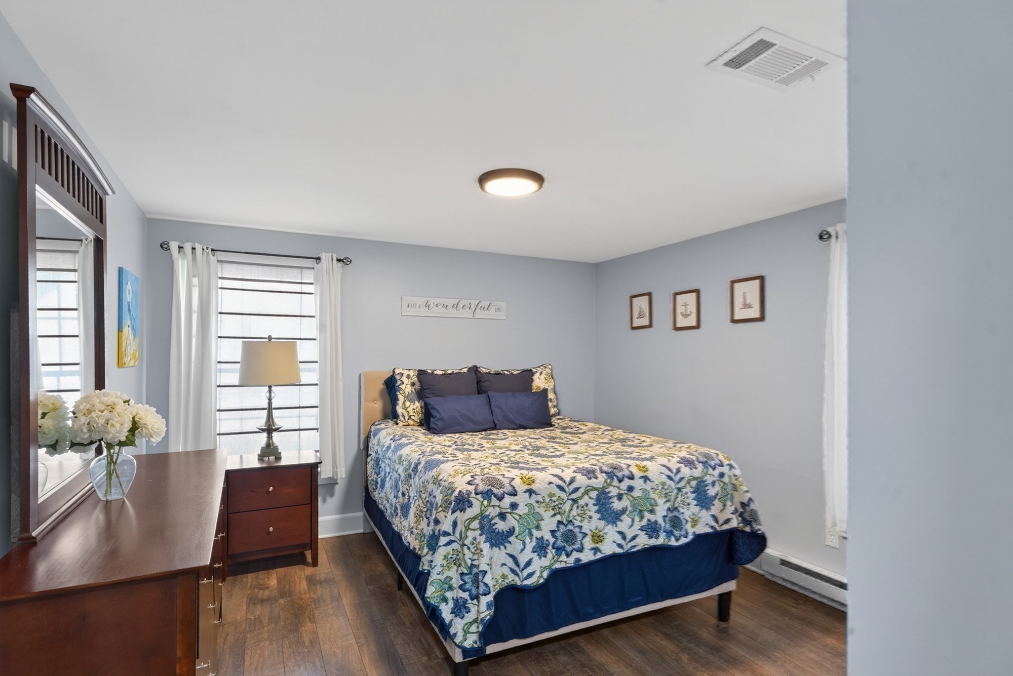 21 W Spring St Property Photo 15
